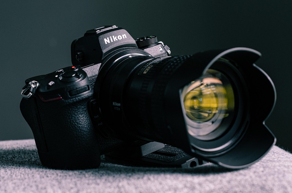 待望のSamyang 60-180mm F2.8!プロが語る実写レビュー