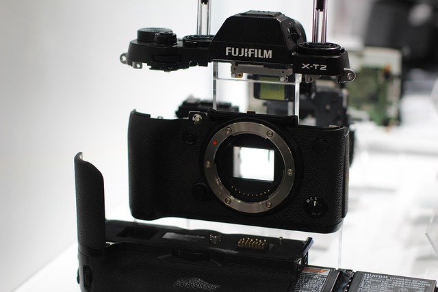 FUJIFILM「Fujikina」と「X Summit」の違いを解説　X-T6発表への期待をどう見るべきか