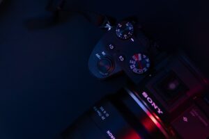 Sony FX5及び関連アクセサリーの出荷延期を発表 出荷確定日は未定